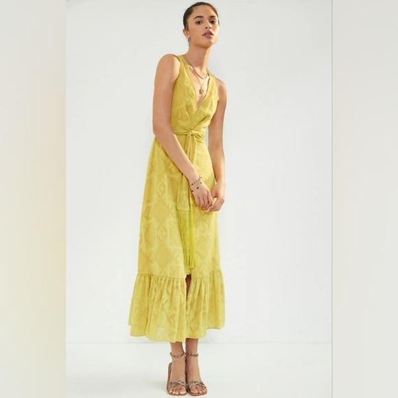 Sachin + Babi Dresses & Skirts - Sachin + Babi Yellow Maxi Dress